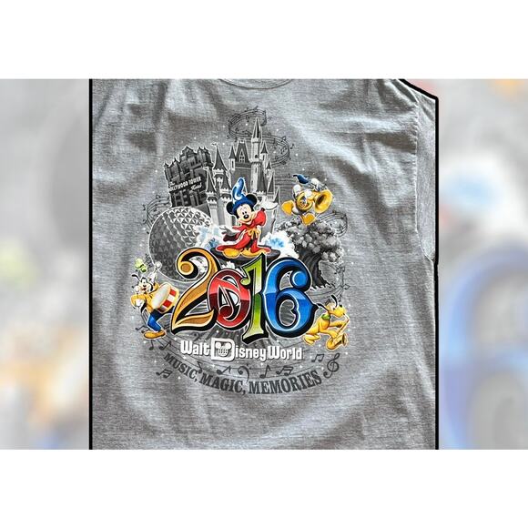 VTG 2016 Disney Parks TEE SHIRT XLG Gray Hanes 100% Cotton T-Shirt Short Sleeve - Picture 2 of 5